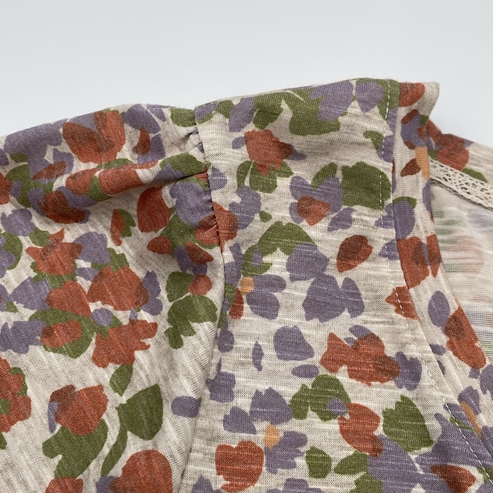 Democracy Long Sleeve Ruffle & Button Detail V-neck Multicolor - Picture 7 of 16